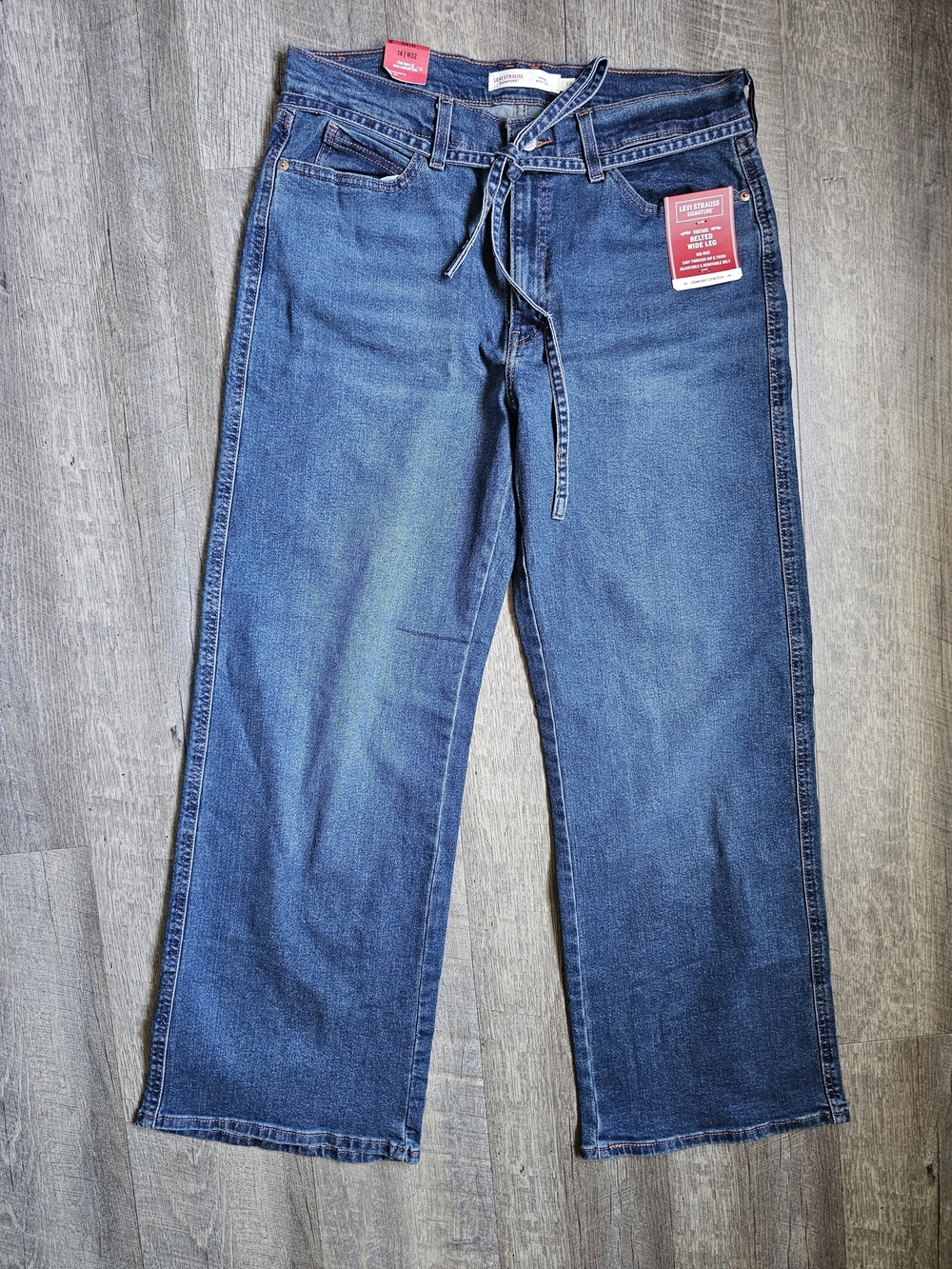 Levi's Wide Leg Women's Jeans in Blue Denim